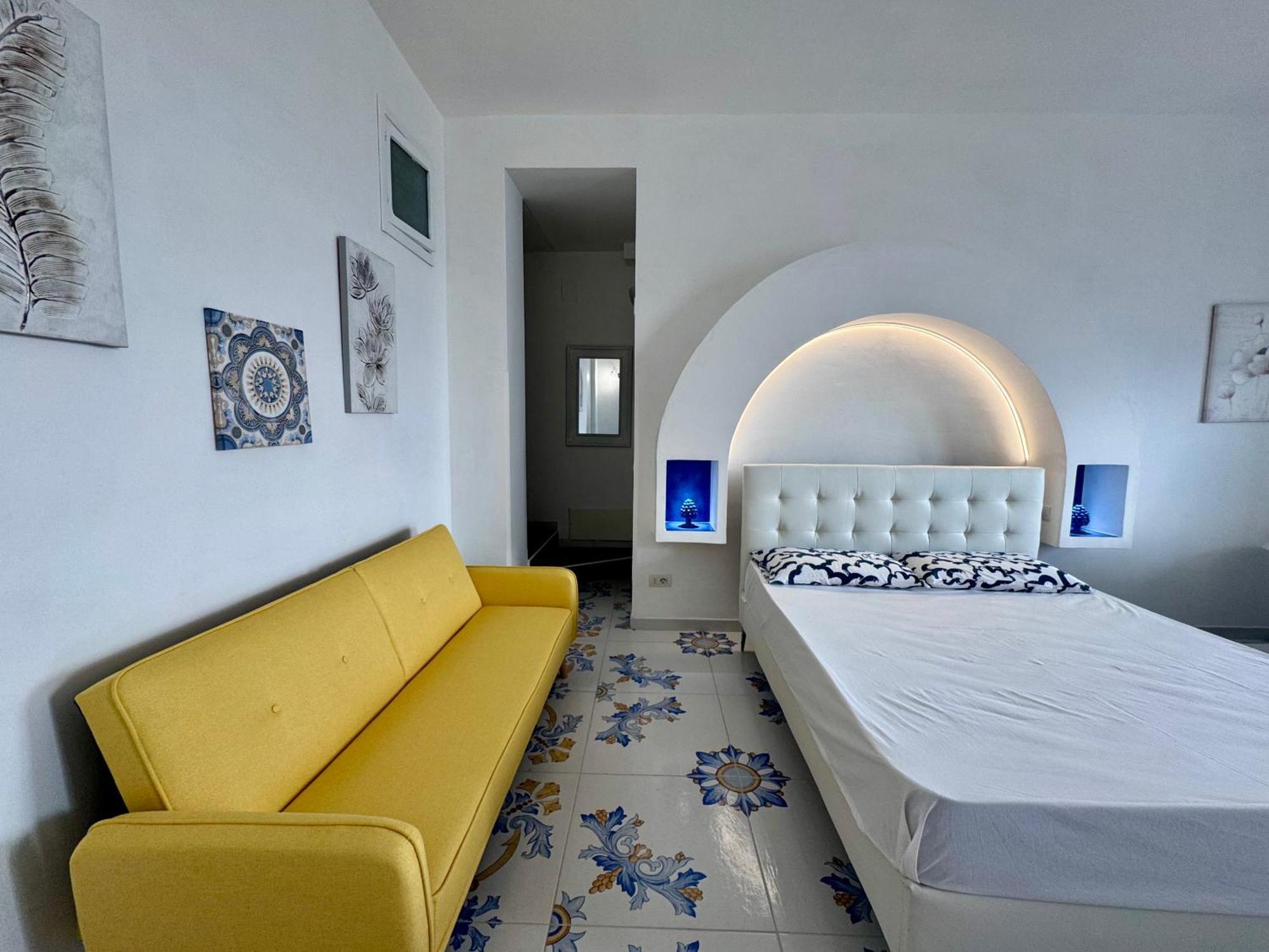 Il Profumo Dei Fiori Apartment Praiano Exterior photo